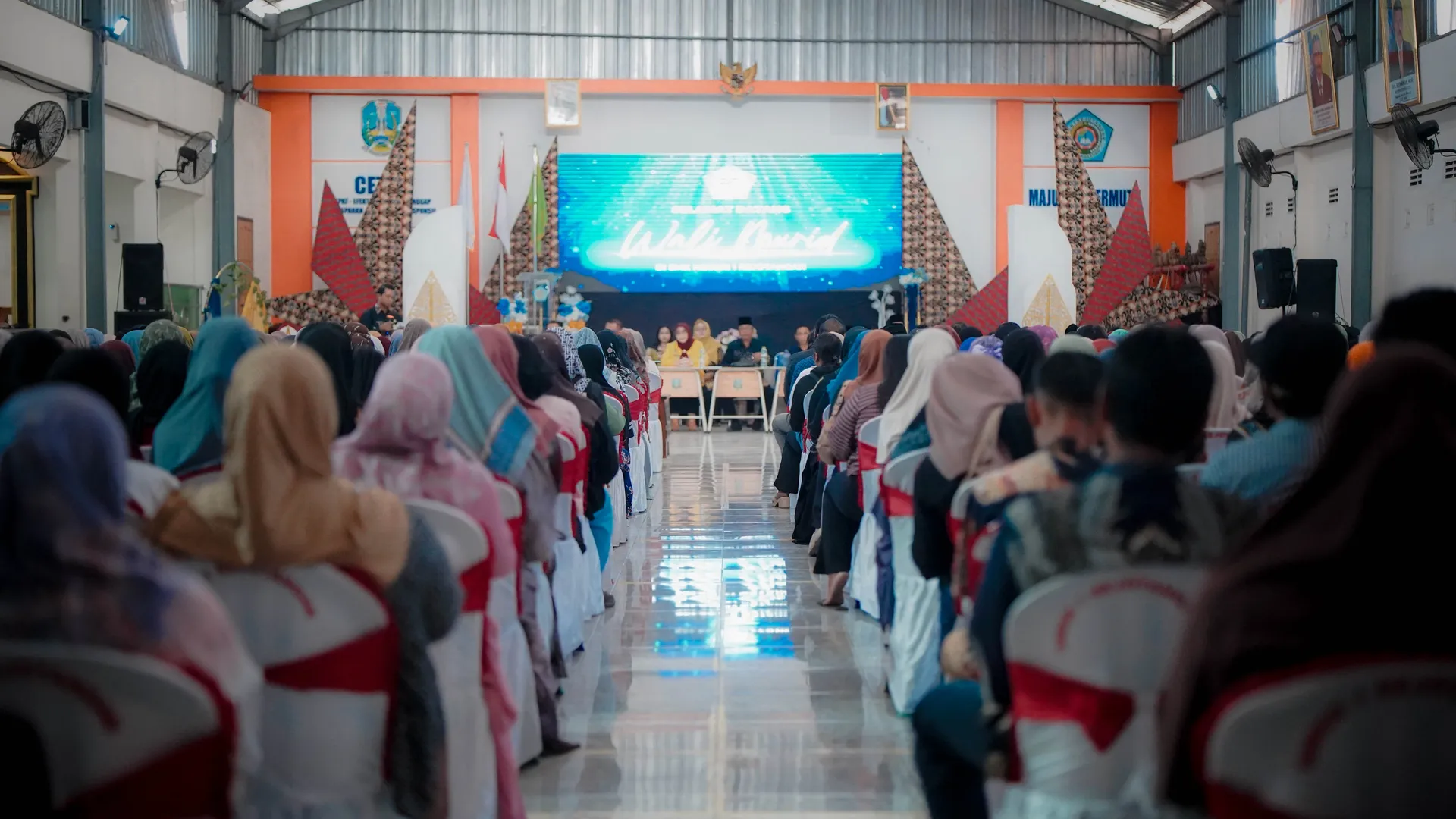 Pertemuan Wali Murid Kelas XI dan XII SMKN 1 Rejotangan, Perkuat Sinergi untuk Mendukung Masa Depan Murid