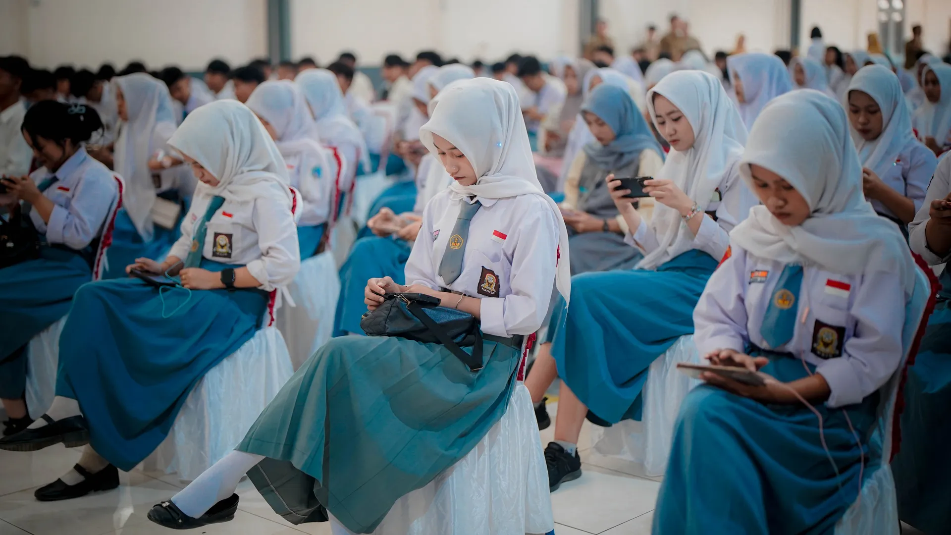 TEST TOEIC UNTUK MURID KELAS 12 