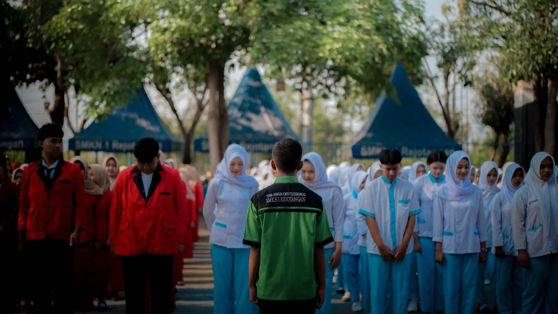 SMK Negeri 1 Rejotangan Gelar Upacara Peringatan Hari Kesaktian Pancasila